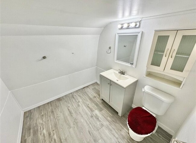 Building Photo - 162 Sapodilla St