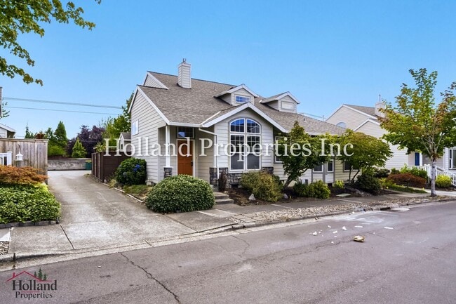 Photo - 4914 NW Huserik Dr House