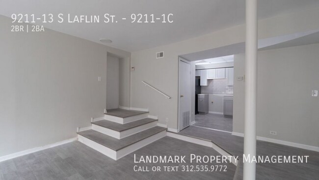 Building Photo - 9211 S Laflin St