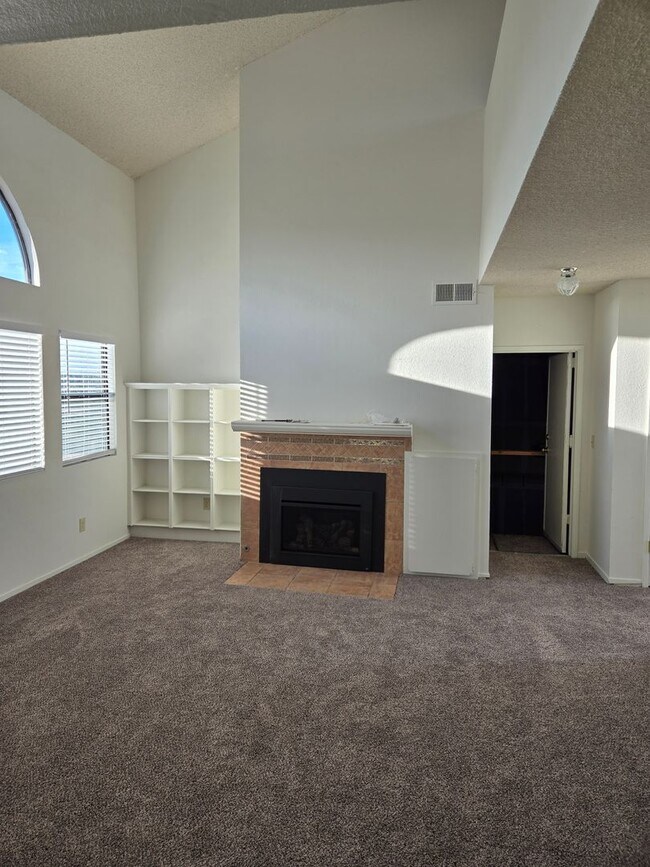 Foto del edificio - Pismo Beach home in great neighborhood