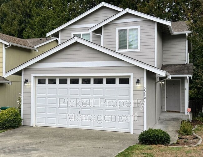 Building Photo - 3530 NE Rozene Way