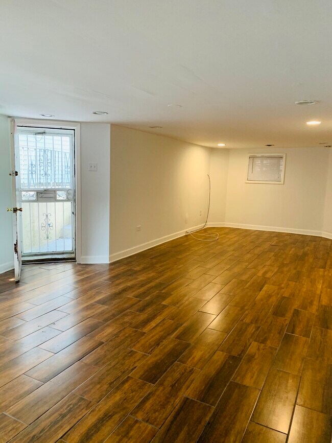 Foto del edificio - 2623 N Central Park Ave