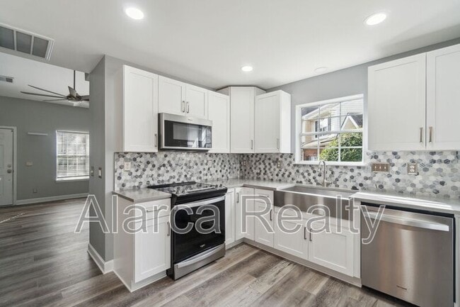 Building Photo - 9101 Exbury Ct