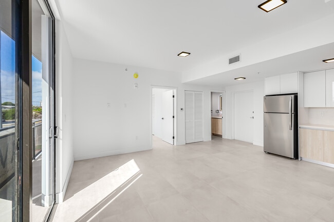 Foto del edificio - 1547 NW 2nd St