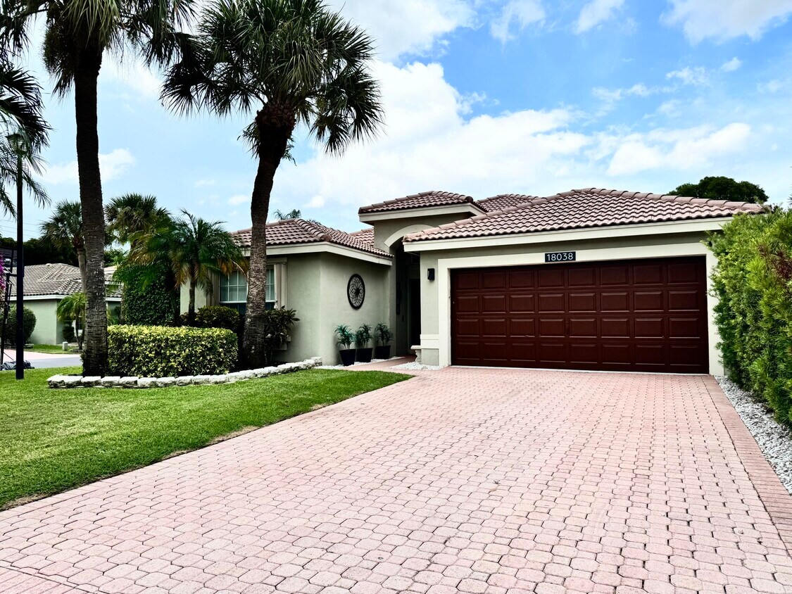 Foto principal - 18038 Rhumba Way