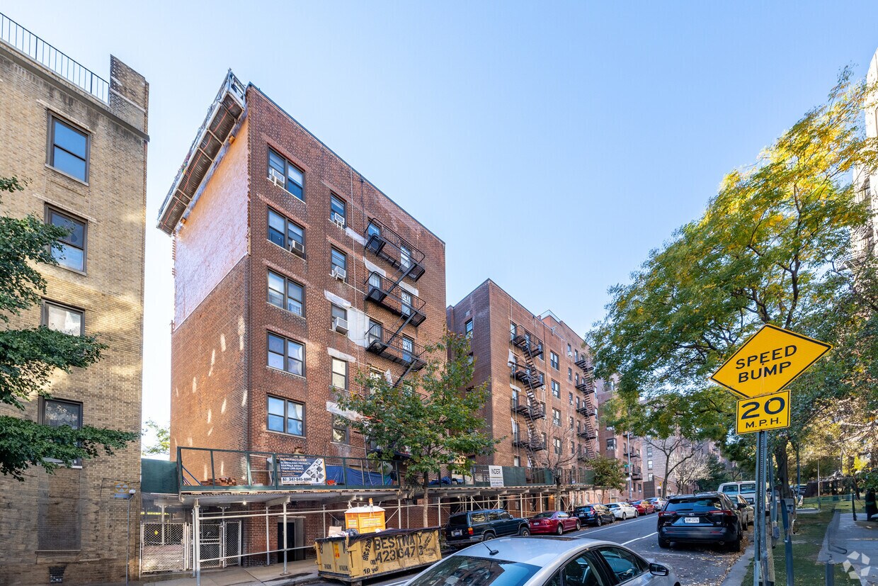 98 Park Terrace East - 98 Park Ter E