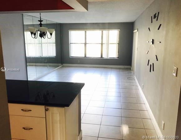 Foto del edificio - 2311 S Cypress Bend Dr