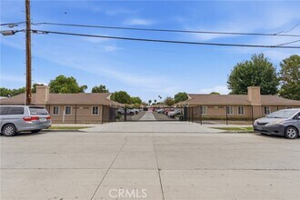 Building Photo - 8416 Burnet Ave