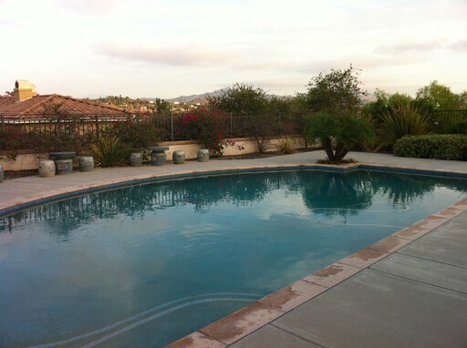 Building Photo - Executive 5 BR Home With Pool RV Parking H...