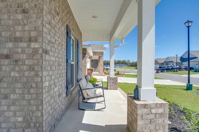 Foto del edificio - 8130 Fir Tree Dr