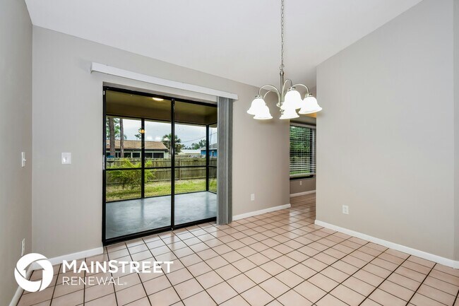 Building Photo - 9076 Pineapple Rd