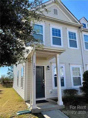 Foto del edificio - 12663 Persimmon Tree Dr