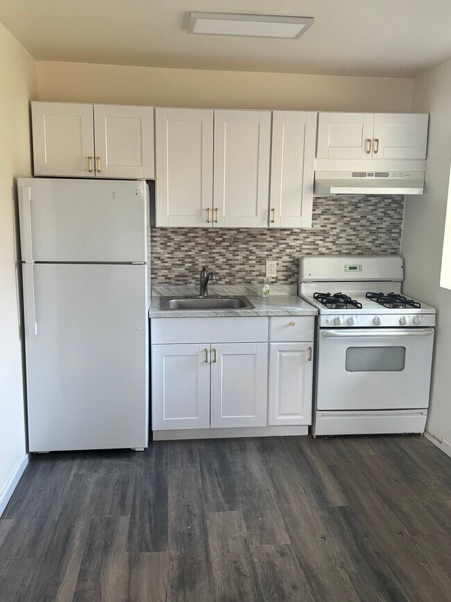 Foto del edificio - 27 Hillside Ave