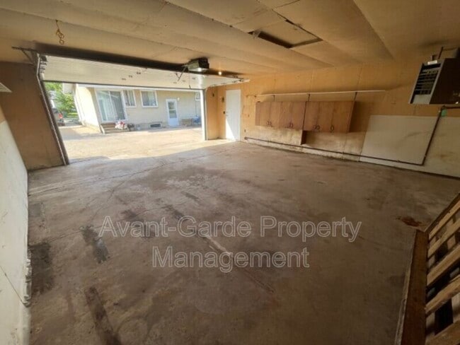 Building Photo - 3 Grantham Pl