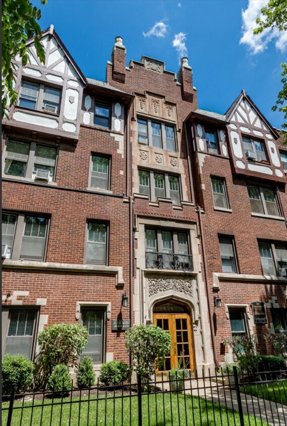 Building Photo - The Lincolnwood