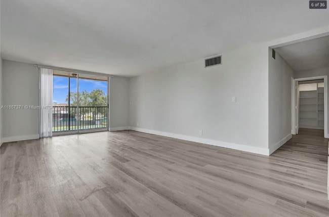 Building Photo - 7175 Orange Dr