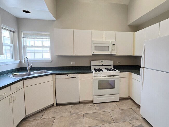 Foto del edificio - 7068 S Stratton Ln