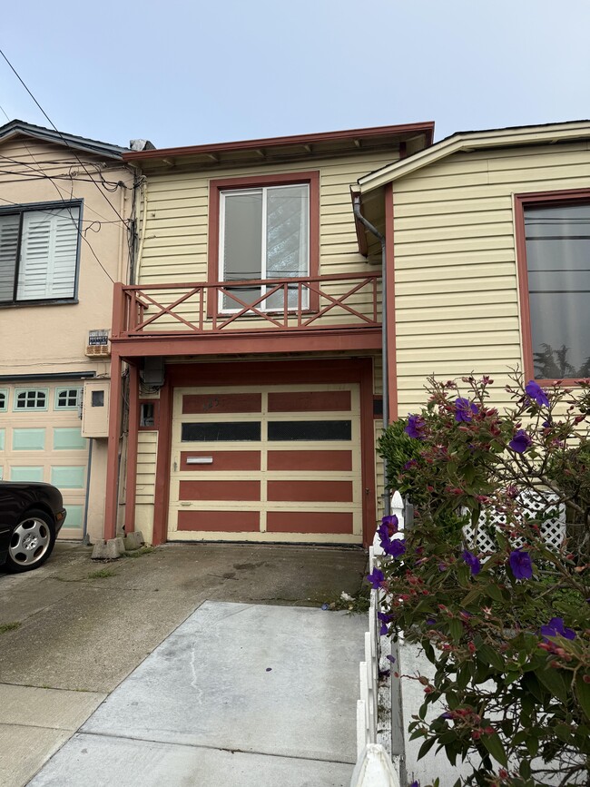 Photo - 125 Hillside Blvd House