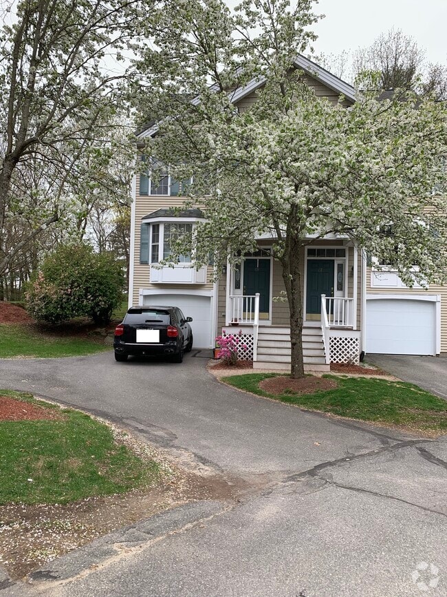 Building Photo - 69 Georgetown Dr