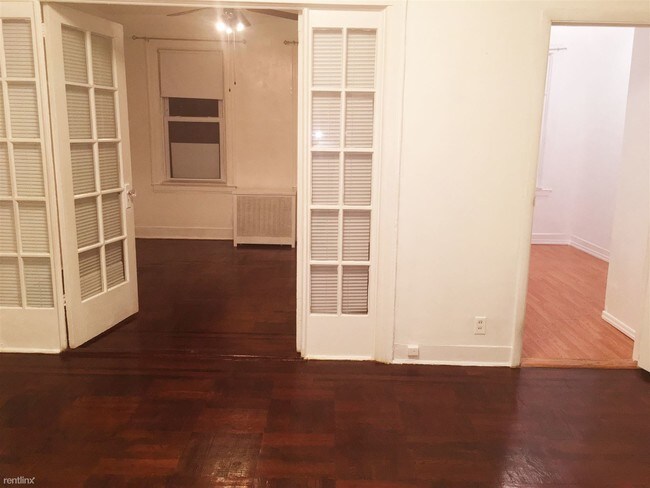 Building Photo - 2158 35th St