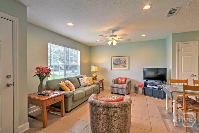 Foto del edificio - 130 Ropemaker Ln