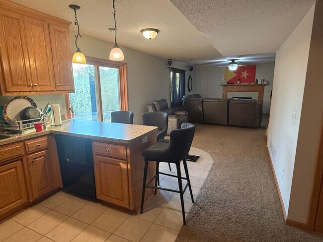 Foto del edificio - 475 Moers Cir