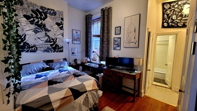 Foto del edificio - 421 W Grace St