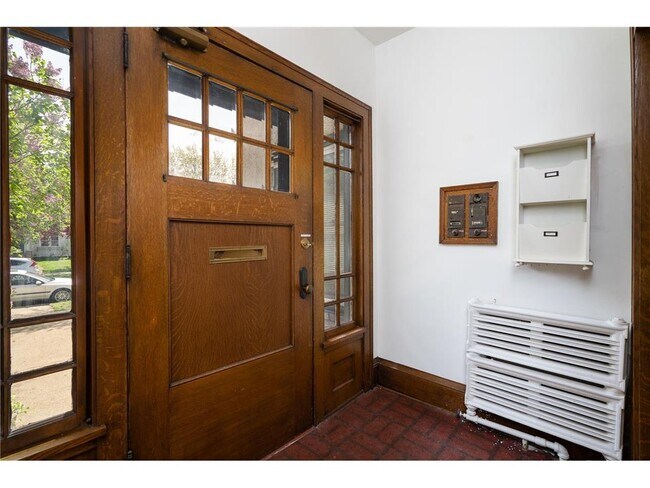 Foto del edificio - 3824 Pleasant Ave