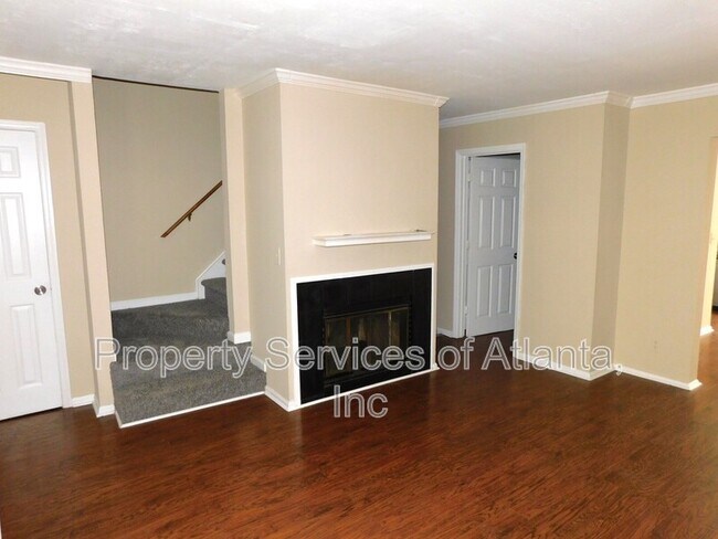 Building Photo - 192 High Creek Dr