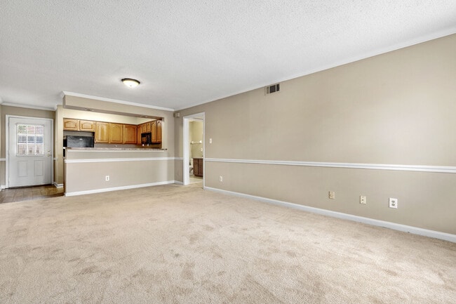 Interior Photo - MONTICELLO APTS