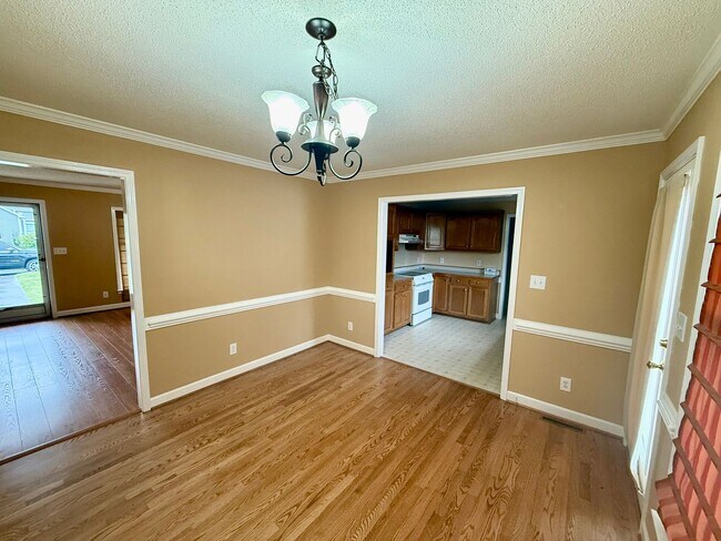 Foto del edificio - Three bedroom, 2 bath house in Gibsonville