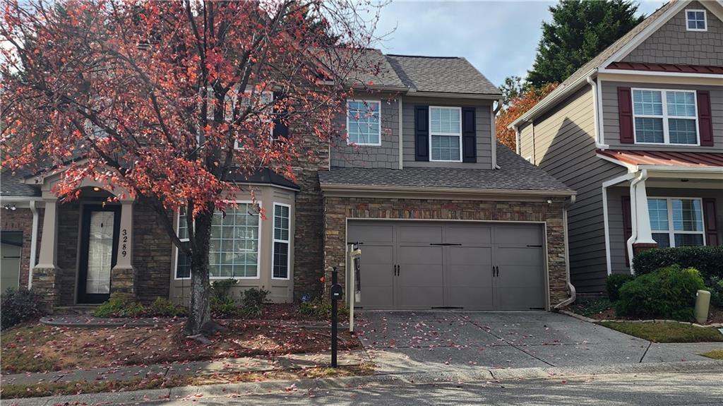 Foto principal - 3289 Castleberry Village Dr