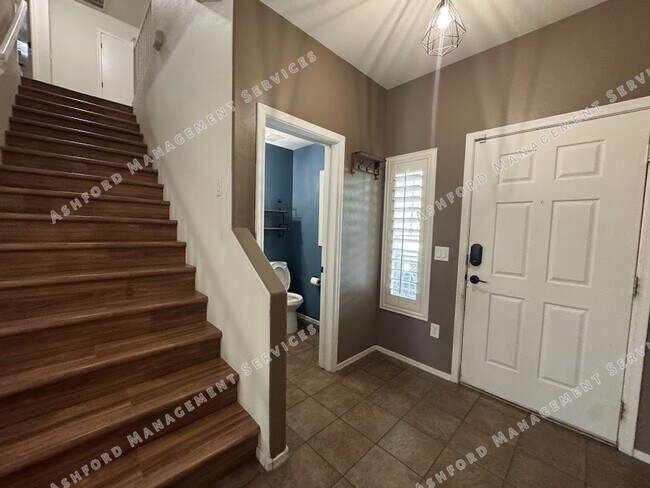 Foto del edificio - Beautiful 3 Bed + Loft Home in North Phoenix! $400 OFF Move-In!