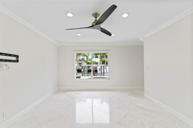 Foto del edificio - 3 bedroom in LIghthouse point FL 33064
