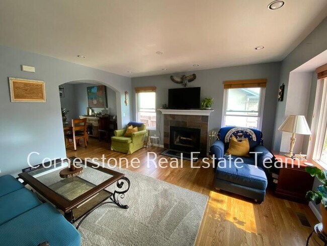 Photo - 3445 Flying Horse Rd House