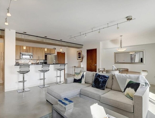 Foto del edificio - 800 Brazos St