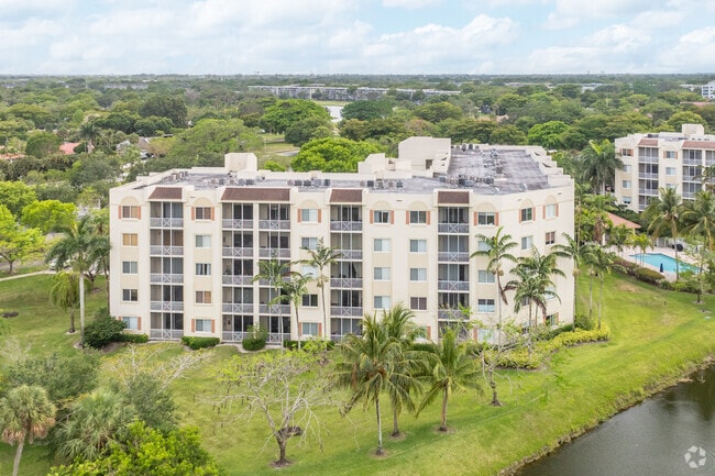 Royal Point at Palm Aire Condominiums