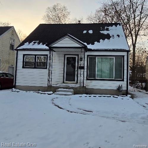 Foto del edificio - 18433 Fox