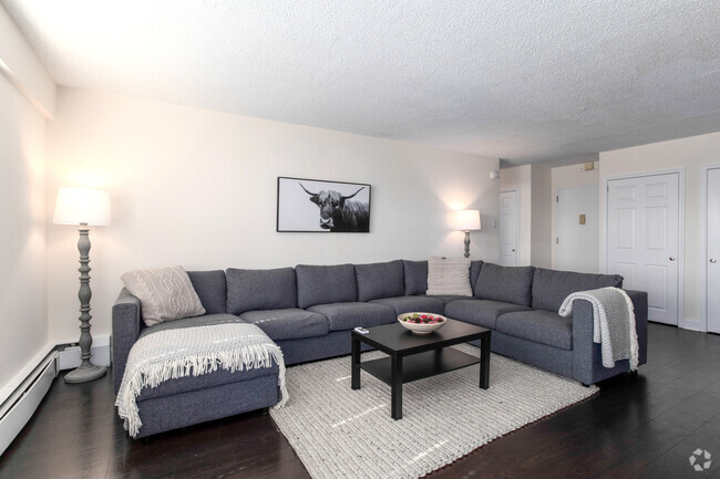 1BR, 1BA - 745 SF - Living Room - Park Heights Apartments