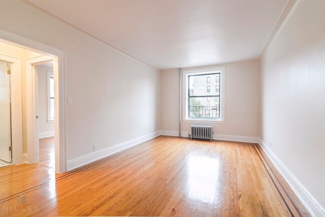 Foto del edificio - 8602 Forest Pky