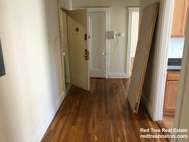 Photo - 1800 Commonwealth Ave Apartment