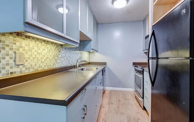 Building Photo - Charming 1-Bedroom Apartment in Walnut Creek