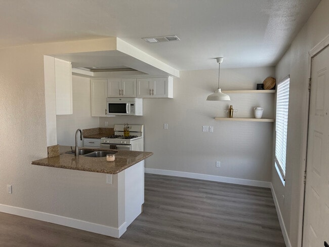 Building Photo - 82901 Crawford Dr