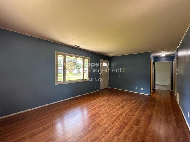 Building Photo - 1708 Napoleon St