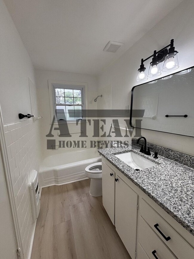 Building Photo - Charming Fully Remodeled 2 Bedroom 1 Bath Athens
