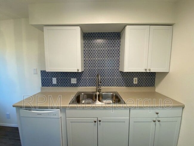 Building Photo - 12120 Menaul Blvd NE