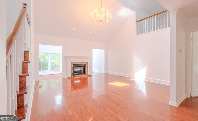 Building Photo - 120 Hartford Pl