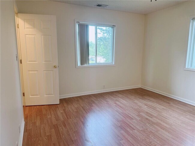 Building Photo - 161 Tomahawk Trail