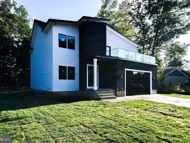 Foto del edificio - 1 Ayrwood Ln