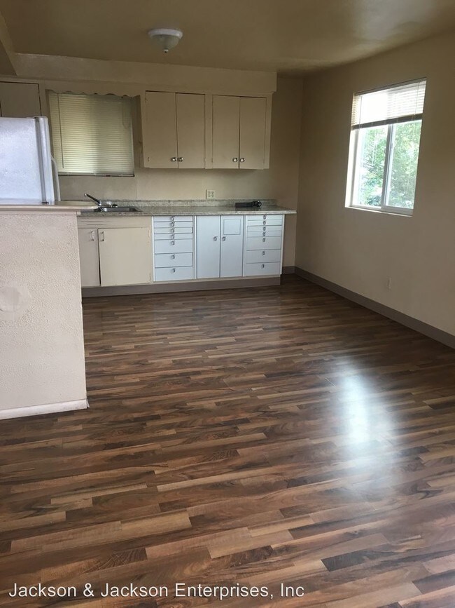 Foto del edificio - 215 Globe St